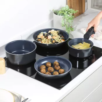 Pannikomplekt Russell Hobbs RH03319EU7, 5-osalised mittenakkuvad pannid, nõudepesumasinakindel