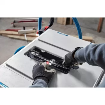 Bosch GTS 70-216 Professional lauasaag, 1850 W, 216 mm tera