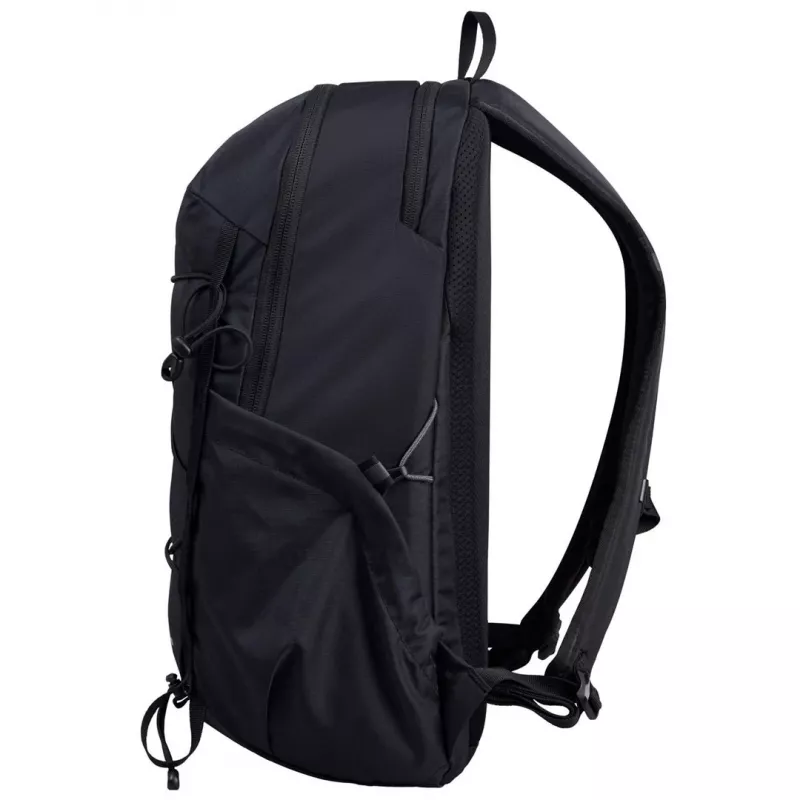Jakki Berghaus Hillwalker IA Shell suurus M must, koos Berghaus 24/7 365 U18 seljakotiga