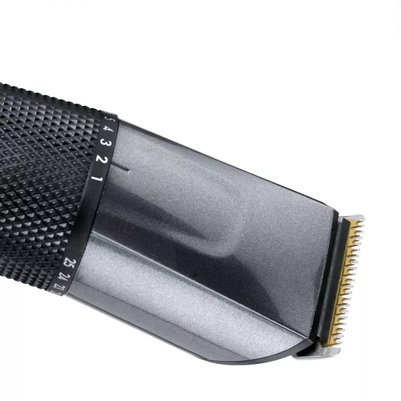 Juukselõikur BABYLISS E976E — juhtmeta, laetav, 26 pikkuseastet, 0,5 mm–25 mm, 40 mm tera, titaan/roostevaba teras, 60 min tööaeg