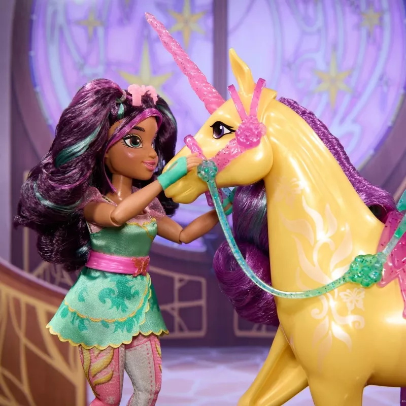 Moedoll Spinmaster Ükssarviku Akadeemia Ava mudel 6072649 – moedoll temaatilise riietuse ja aksessuaaridega