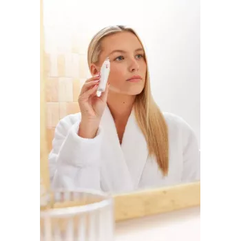 Trimmer Remington Face Trimmer BareMe 2in1 WFS20 (WFS200) kompaktne näokarvade ja täppishoolduse tööriist