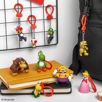 Seljakoti sõbrad võtmehoidjakomplekt Paladone Super Mario CDU 24 tk – erinevad tegelased, kogutavad aksessuaarid