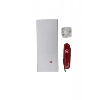 Taskunoa võtmehoidja Victorinox Signature Lite punane LED-valgusega, mudel 0.6226
