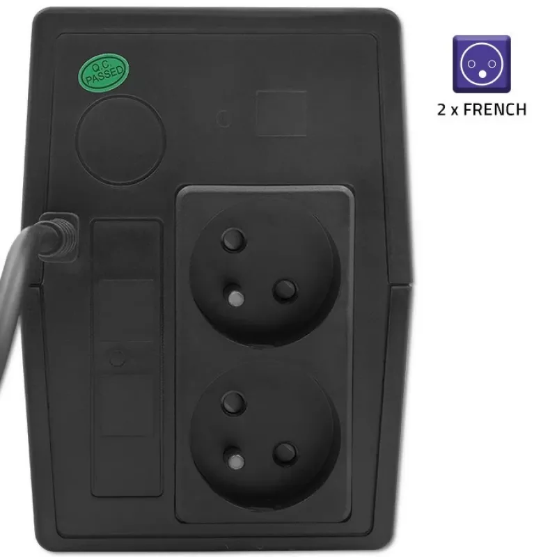 Qoltec 53774 katkematu toiteallikas (UPS) Line-Interactive 1 kVA 600 W 1 vahelduvvoolu pistikupesa