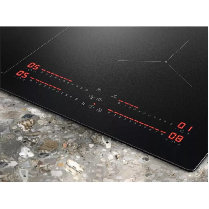 Sisseehitatav induktsioonpliit Electrolux EIS87453IZ — 77 cm, 4 tsooni (210/210/145/240 mm), klaasist puutekijuhtimine, lapselukk