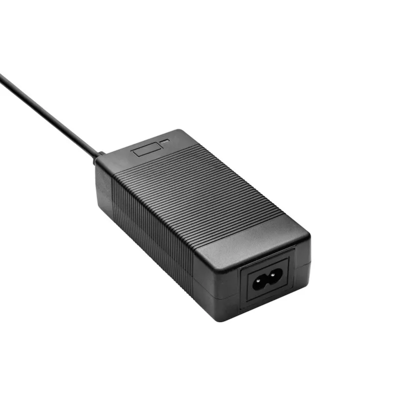 Akyga AK-EV-01 elektrijalgratta akulaadija 24 V akudele, 29,4 V / 2 A, 60 W, XLR-pistik