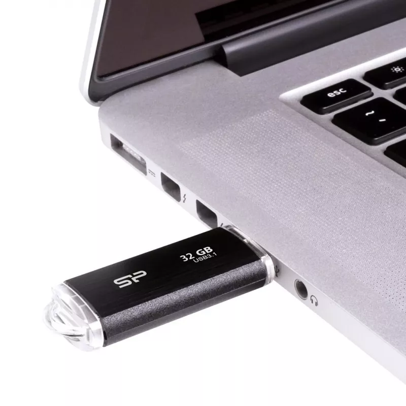 Silicon Power Blaze B02 USB-mälupulk 32 GB USB Type-A 3.2 Gen 1 (3.1 Gen 1) Must