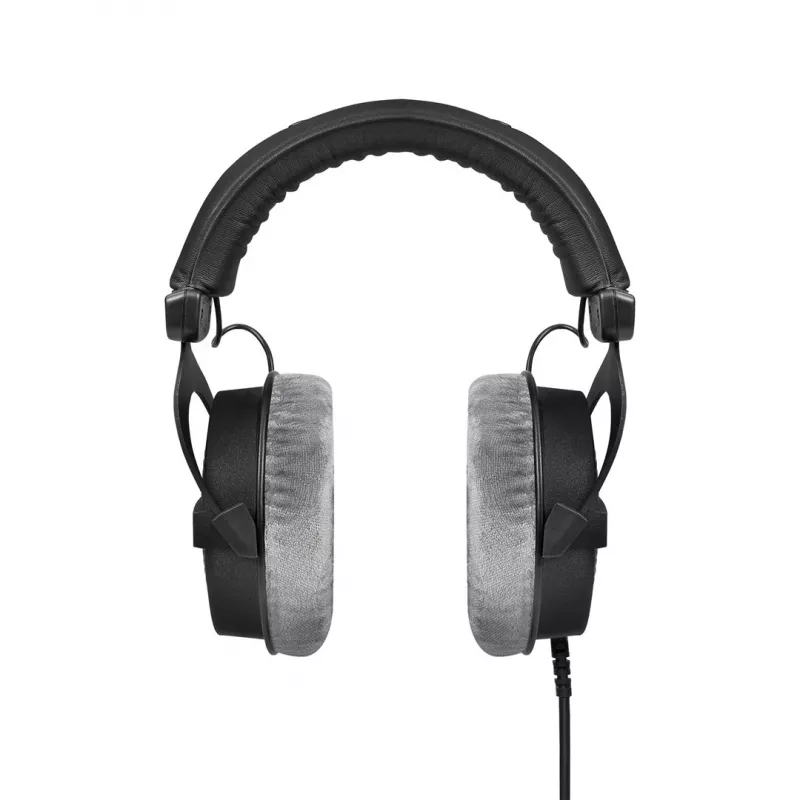 Stuudiokõrvaklapid Beyerdynamic DT 990 PRO 250 Ω — suletud, ümberkõrva, juhtmega, 3 m kaabel, 96 dB, 5–35 kHz
