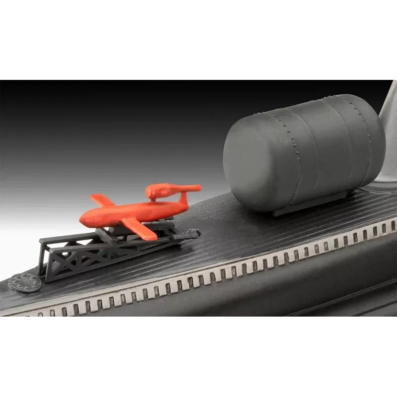 Plastikust mudellaev REVELL U.S.S. Nautilus mõõtkavas 1:305, komplekt 05184