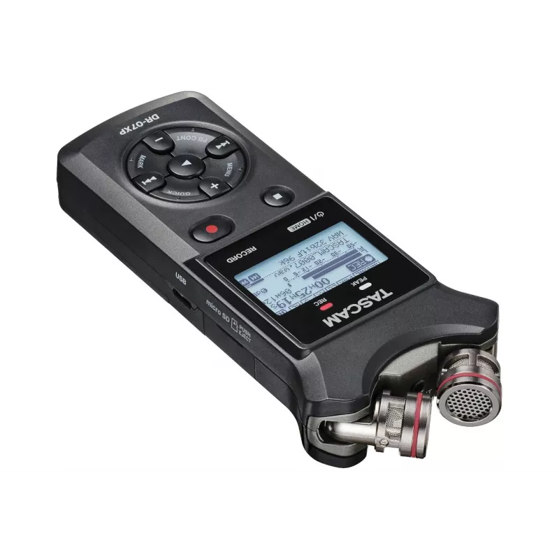 Tascam DR-07XP - kaasaskantav digitaalne salvesti USB-liidesega