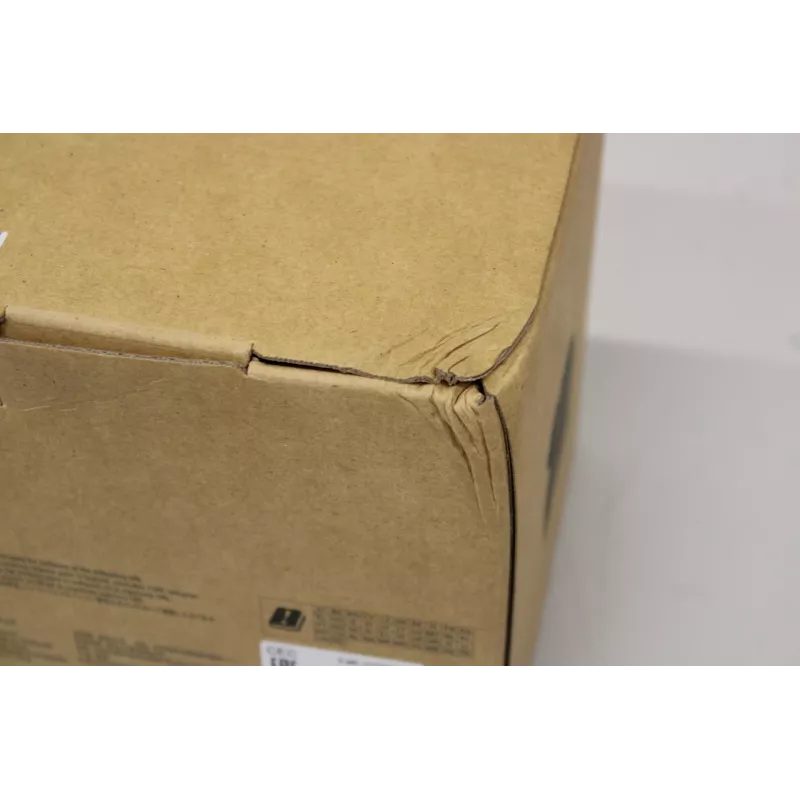 Kino kaamera Sony FX30B 35mm vahetatava objektiiviga (ilma XLR-ita) — kahjustatud pakend