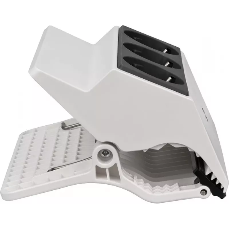 Brennenstuhl 1150070, 3 m, 3 vahelduvvooluväljundit, siseruumidesse, IP20, antratsiit, valge, 16 A