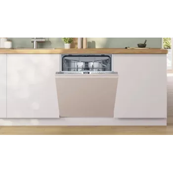 Täielikult integreeritav nõudepesumasin Bosch SMV4EVX11E — täielikult integreeritav, 14 komplekti, 9 L/tsükkel, 44 dB, energiaklass B