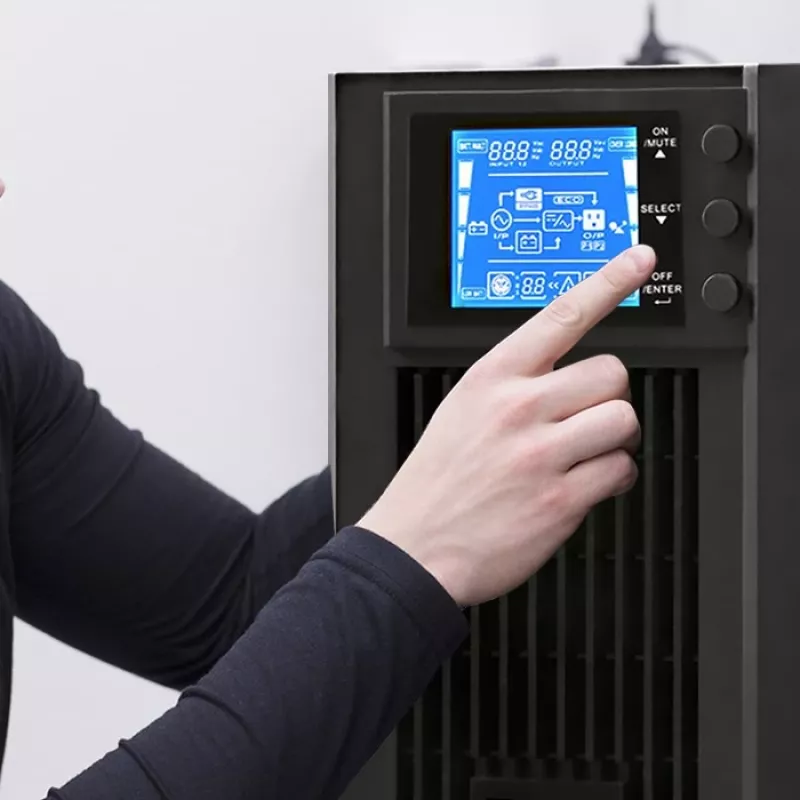 Qoltec 53042 katkematu toiteallikas (UPS) topeltmuundusega (Online) 1 kVA 800 W 2 vahelduvvoolu pistikupesa