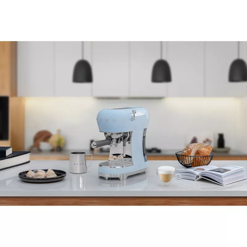Smeg ECF02PBEU kohvimasin, manuaalne espressomasin, 1,1 L