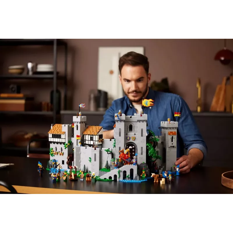 LEGO ICONS 10305 Lõvirüütlite loss