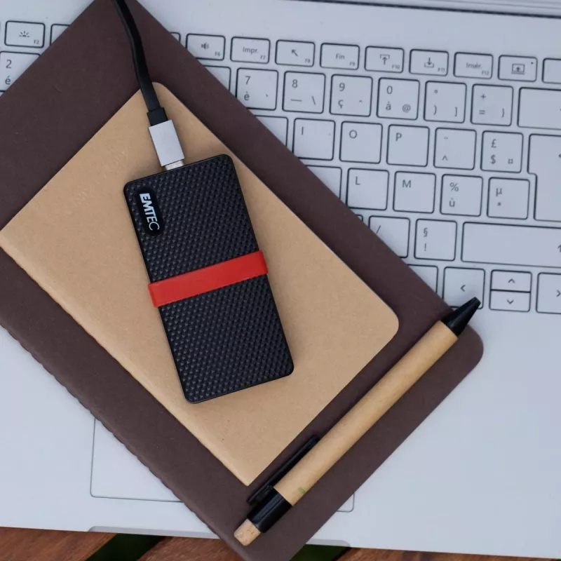 SSD Emtec 256GB USB USB-C 3.2 Gen 1 Must Punane X200