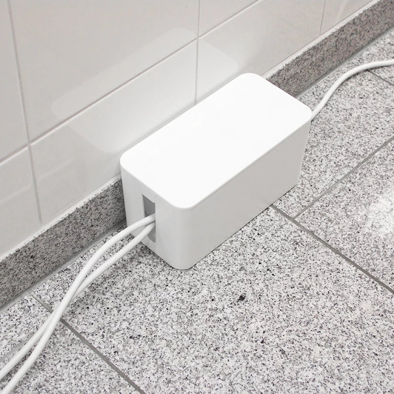 Kaablikarbi korraldaja, valge