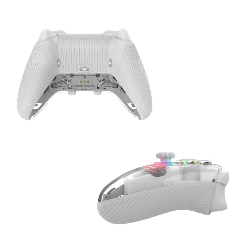 Mängupult Mad Catz C.A.T. 17 CUSTOMIZABLE — juhtmega mängupult, programmeeritavad nupud, ergonoomiline disain