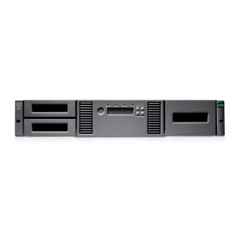 Salvestusseadme automaatlaadur ja teek HPE MSL2024 1x LTO-8 SAS-seade 15x 30 TB kassetid