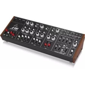 Analoogsüntesaator Behringer CAT 37 klahviga monofooniline — 37 klahviga monofooniline analoogsüntesaator