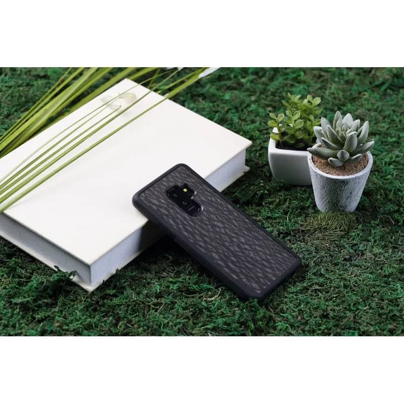 Man and wood nutitelefoni ümbris Galaxy S9 Plus jaoks — süsimust