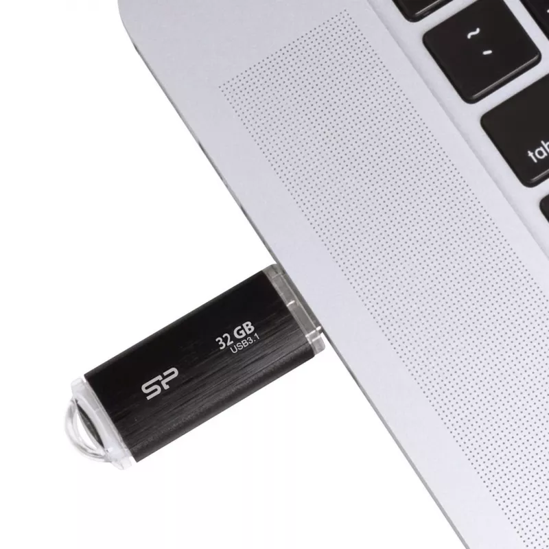Silicon Power Blaze B02 USB-mälupulk 32 GB USB Type-A 3.2 Gen 1 (3.1 Gen 1) Must