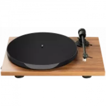 Plaadimängija Project E1.2 BT Walnut koos Pick It MM helipea ja UNI Bluetooth-ühenduvusega
