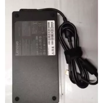 Lenovo 230W vahelduvvooluadapter ThinkPad P70 tööjaamale koos toitekaabliga