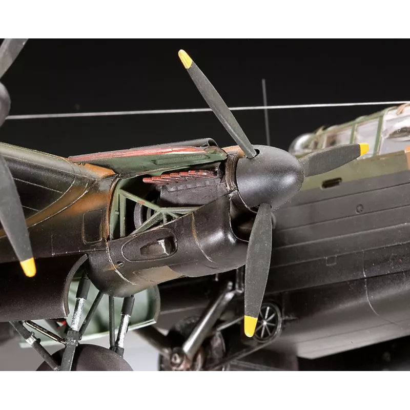 Revell Lancaster B. Iii Dambusters (04295) 1:72 Skaala Lennuki Plastikmudelikomplekt