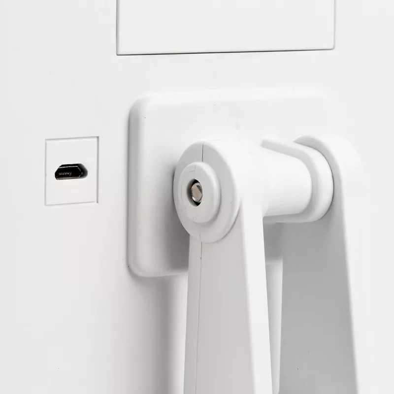 Eraldiseisev meigipeegel Girmi BE04 — Ristkülikukujuline 1× suurendus, valge LED, USB/4×AA, 180° pööratav