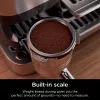 Espressomasin Ninja ES701EU — poolautomaatne kohvi/espresso, sisseehitatud veskiga, 2 L veepaak, 1650 W, 25 veski seadistust, piimapaak, 14 baari pump