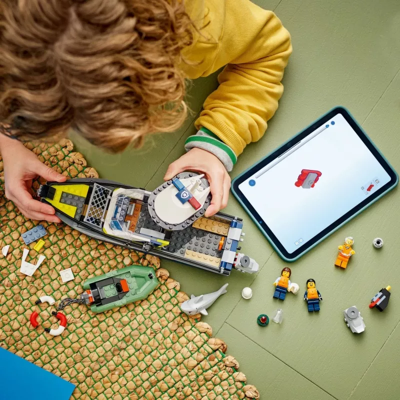 LEGO CITY 60456 Politseipaatide tagaajamine
