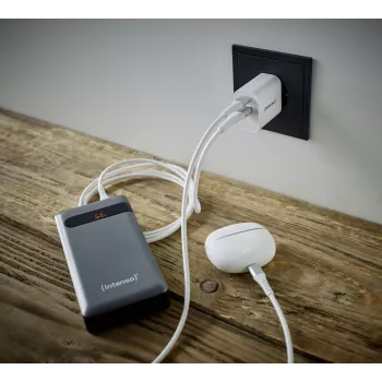 Siselaadija Intenso POWER ADAPTER USB-A/USB-C/7803012 Kiirlaadimine 20V
