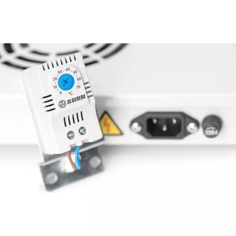 Ventilatsiooniseade Digitus DN-19 FAN-4-HO