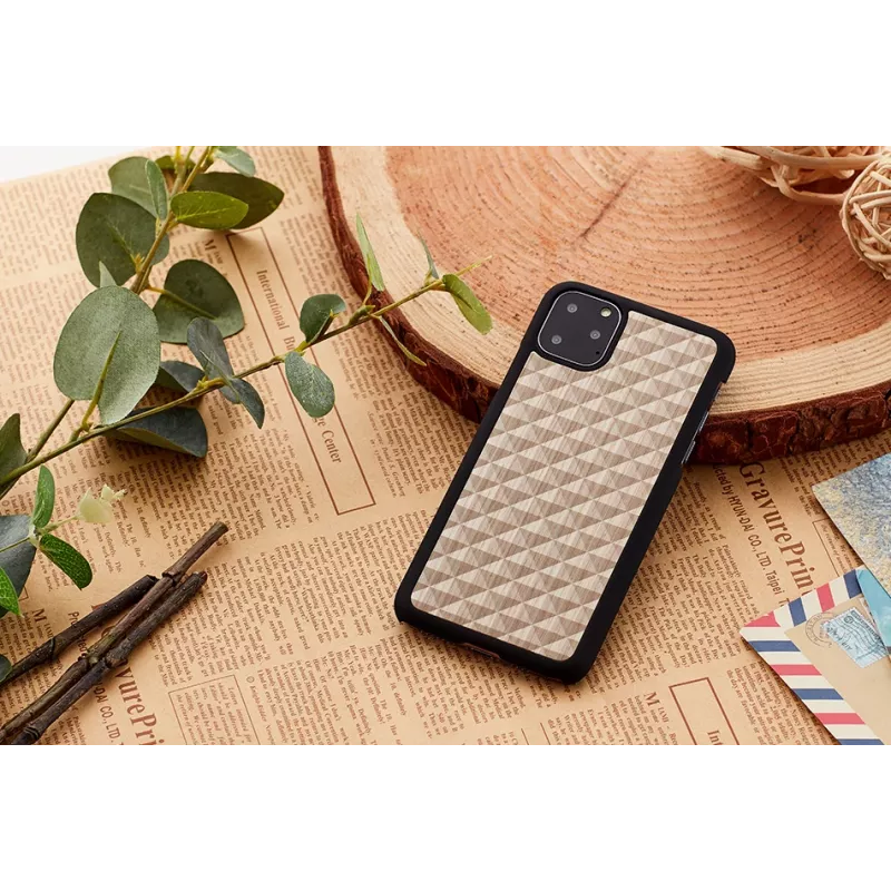 Nutitelefoni ümbris man and wood iPhone 11 Pro armor must — kaitsev kõva kate, lööke summutav