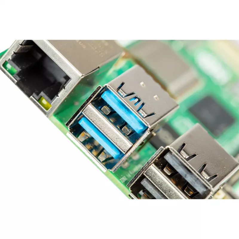 Üheplaadiarvuti Raspberry Pi 5 arendusplaat — 2400 MHz Arm Cortex-A76, kuni 16 GB LPDDR4x, MicroSD, USB 3.2, Wi‑Fi 5