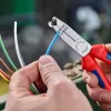 Knipex 13 42 165 tangid, maksimaalne toru läbimõõt 1,3 cm, käepideme materjal plastik