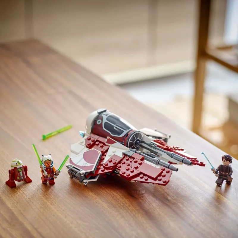 LEGO STAR WARS 75401 Ahsoka Jedi Interceptor