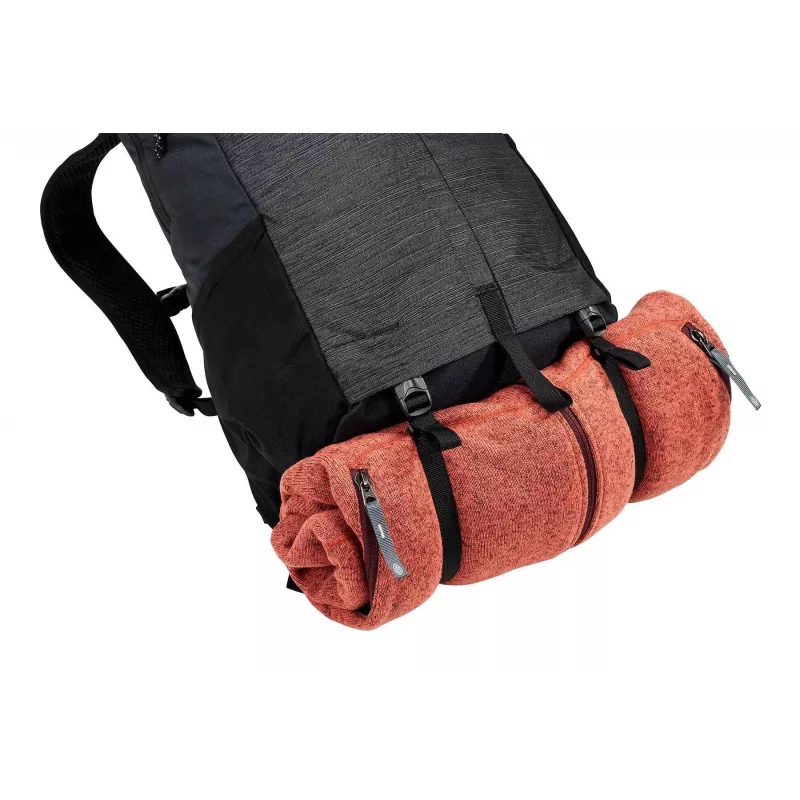 Thule | Nanum, 18L | Matkaseljakott | Must