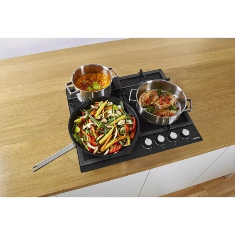 Gaasipliit Gorenje GT641KB, sisseehitatav 60 cm, 4 gaasitsooni, karastatud klaas, malmist restid, pöördnupud