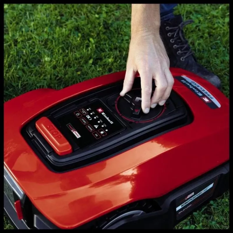 Robotic lawn mower EINHELL FREELEXO 600 BT — 18 cm cutting width, 2–6 cm height, 600 m², 18 V Li-Ion