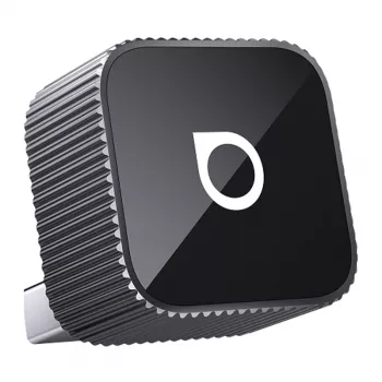 Juhtmevaba CarPlay ja Androidi adapter Ottocast CP88-T2 Mini — kompaktne ühenda-ja-kasuta CarPlay/Android Auto vastuvõtja