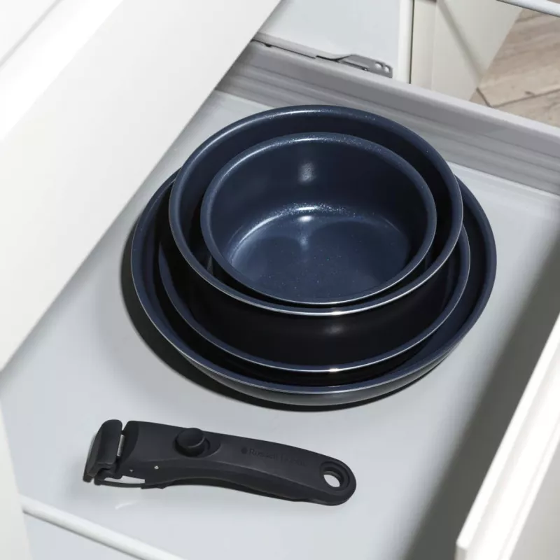 Pannikomplekt Russell Hobbs RH03319EU7, 5-osalised mittenakkuvad pannid, nõudepesumasinakindel