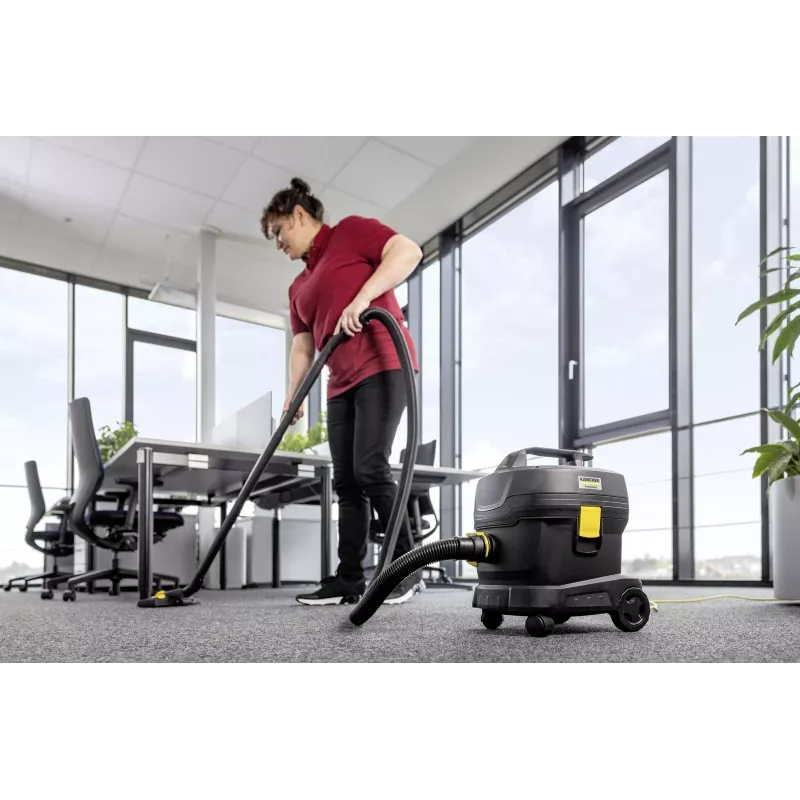 Tolmuimeja | KARCHER | Sisendvõimsus 850 W | Tolmumahutavus 11 L | Trummelimeja | Puhastustüüp Kuiv | Tolmumahuti Tolmukott | Värv Must | 1.527-222.0