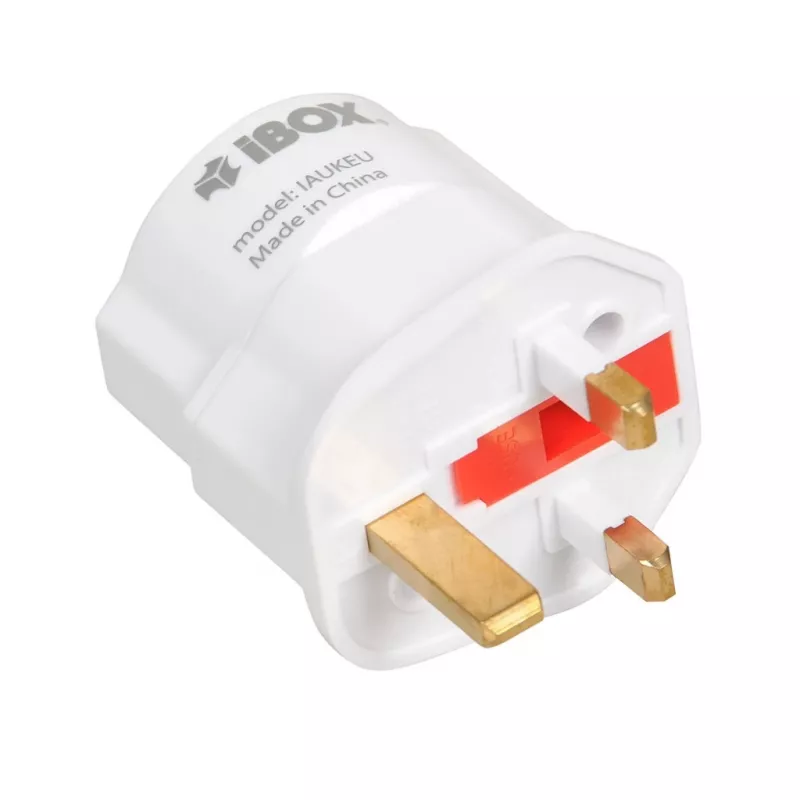 Toiteadapter IBOX iaukeu vahetatavate UK (tüüp G) ja EL-i (tüüp E) pistikutega, 100–240V 50/60Hz, 7,5 A, valge