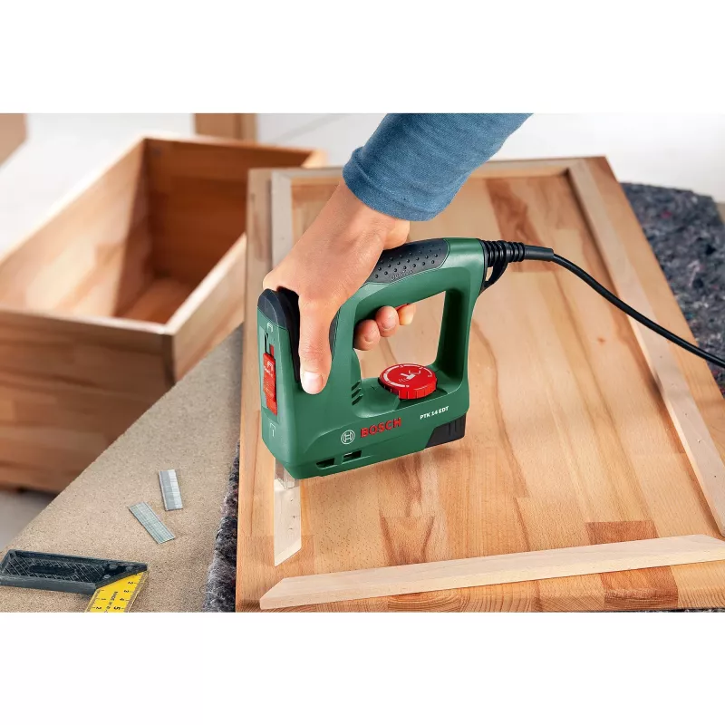 Bosch PTK 14 EDT elektriline klambripüstol Takkepüstol