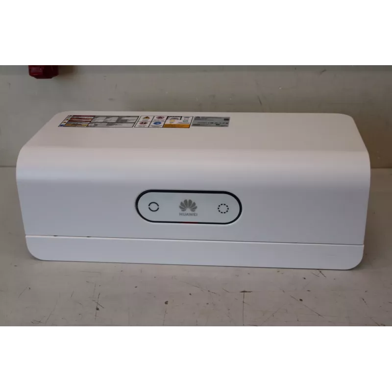 Akumoodul HUAWEI LUNA2000-7-E1 — brutomõõtmed 590×255×150 mm, netokaal 10,0 kg, kasutatud, kahjustatud pakend