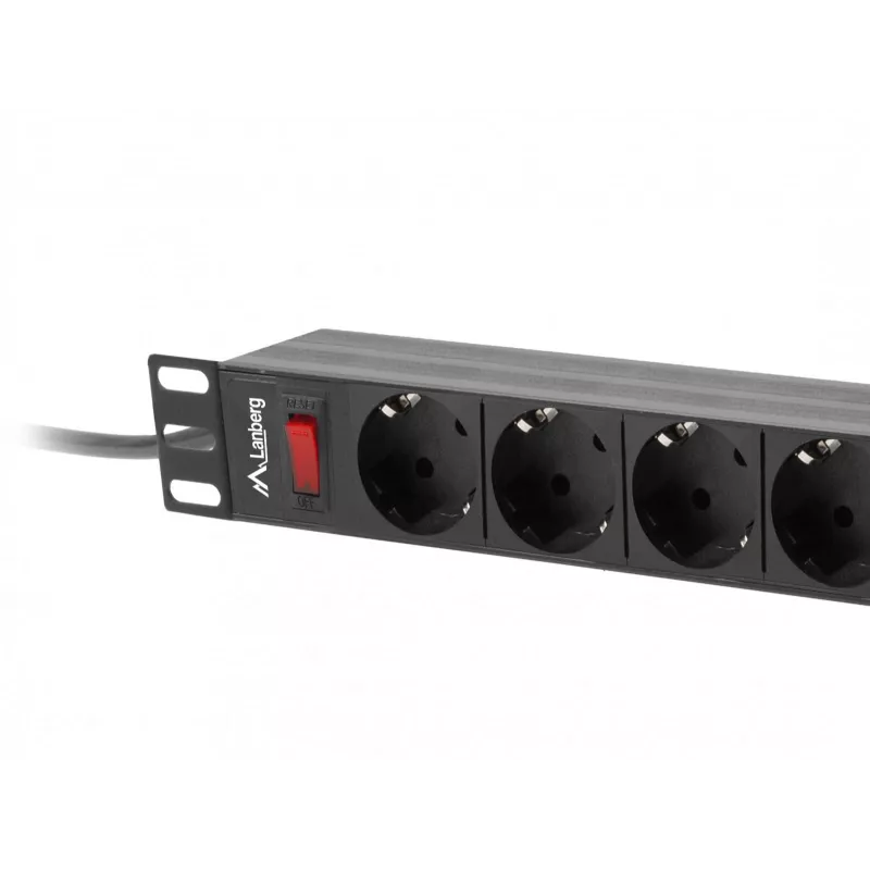 Toitejaotusseade LANBERG PDU-09F-0300-BK — 9x Type F pistikupesa, 3 m kaabel, alumiiniumkorpus, 10 A